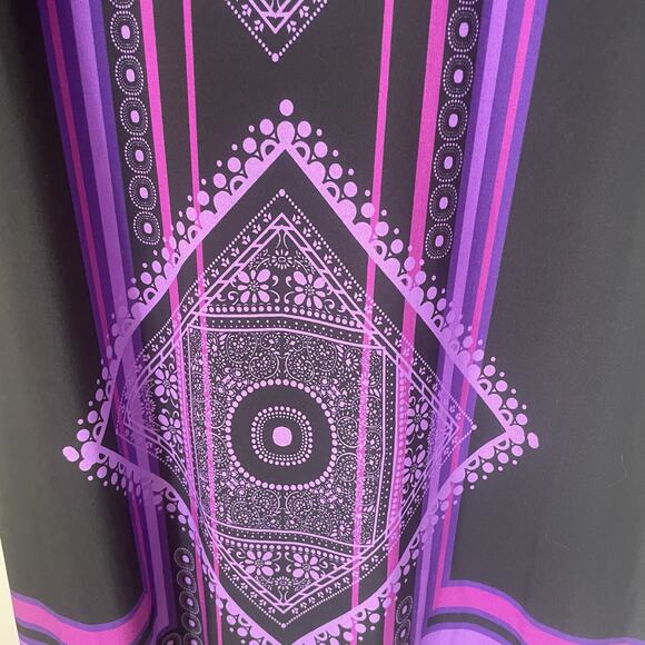 London Times Womens Size 10 Dress Purple Design Black 3/4 Sleeve Great Condition - Picture 5 of 6